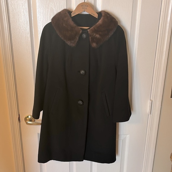 Vintage Davison’s Cashmere coat with mink collar. M/L smoke free. 1970’s. - Picture 2 of 9
